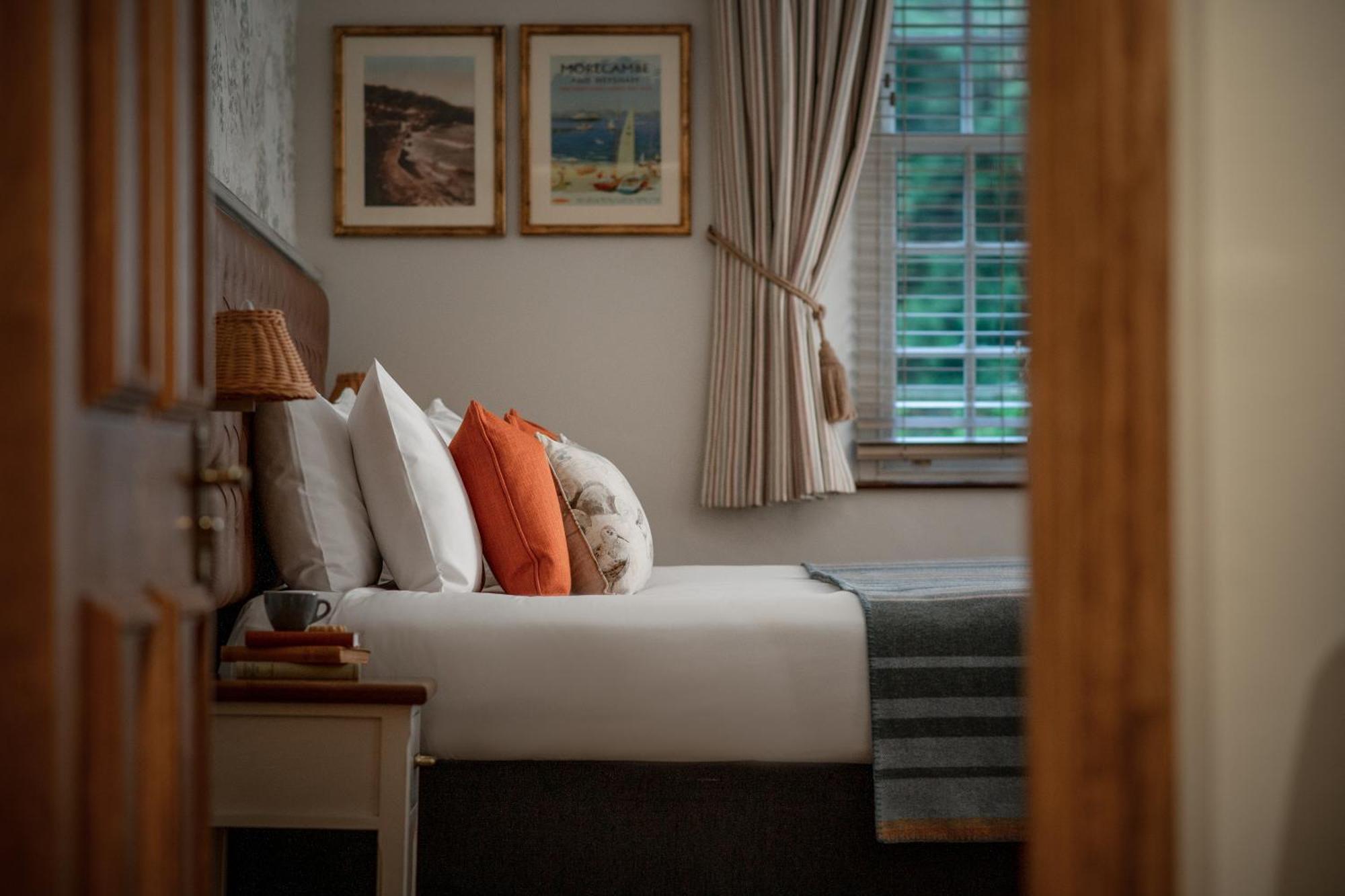 Hotel The Royal Heysham Esterno foto